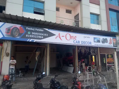 A One Car Decor/Hi tech car comfort studio