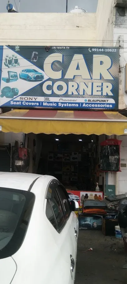 CAR CORNER. (Honey)