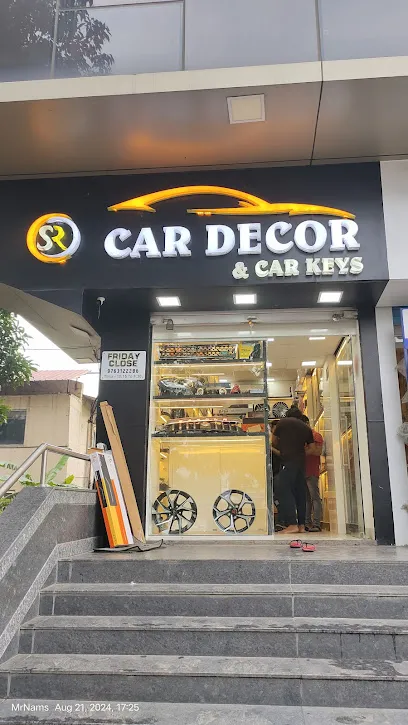 CAR DECOR & KEYS