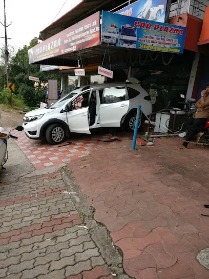 Car Plazaa Crain and Recovery Service
