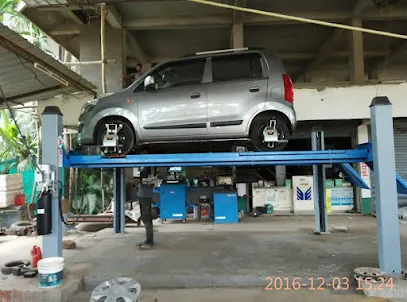 CEAT Shoppe, Bandekar Tyre