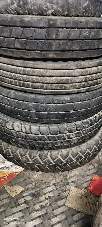 City tyres - Rebutton works