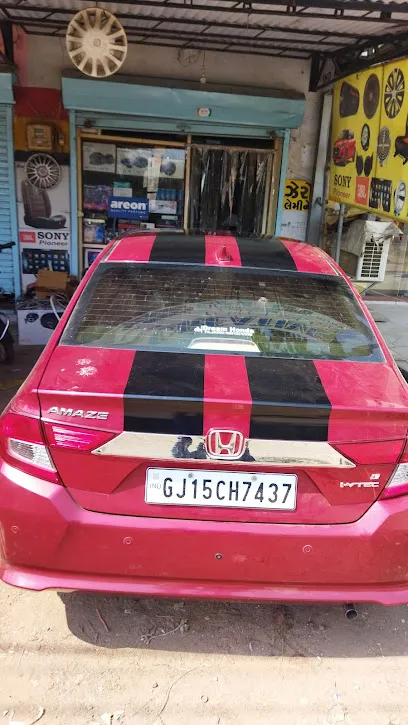 creative car decor