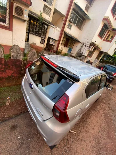 Hatchback Mafia Customz
