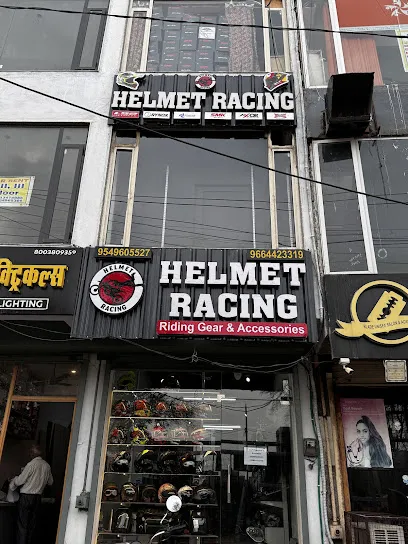 Helmet Racing