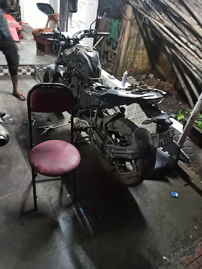 KDM AUTO PARTS