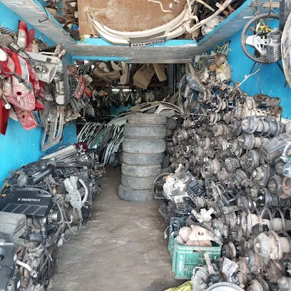 KGN car old spear parts and accessories