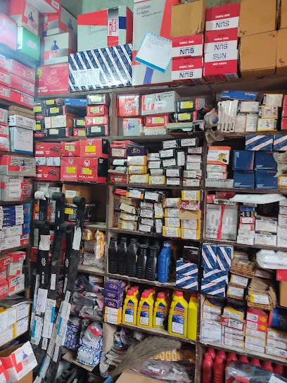 Kisan Automobiles Eicher Spare Parts Shop, Payagipur Chauraha