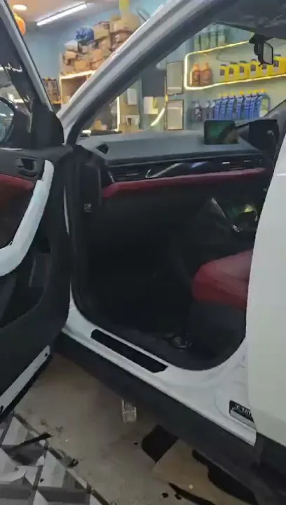 LUCKY CAR ACCESSORIES