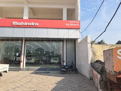 Mahindra Raj Motors - SUV & Commercial Vehicle Showroom