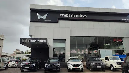 Mahindra Samrat Cars - SUV & Commercial Vehicle Showroom