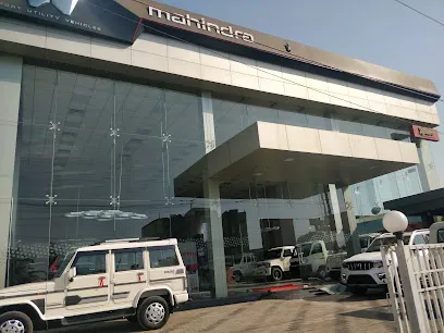 Mahindra Shah Motors - SUV & Commercial Vehicle Showroom