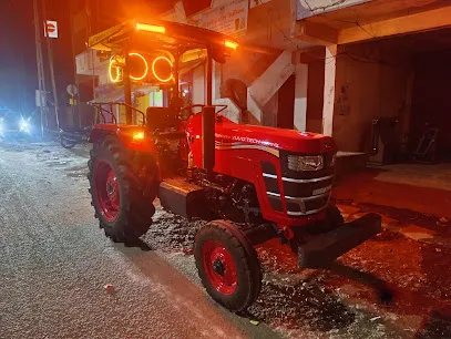 Mahisagar fiber hood and tractor accessories
