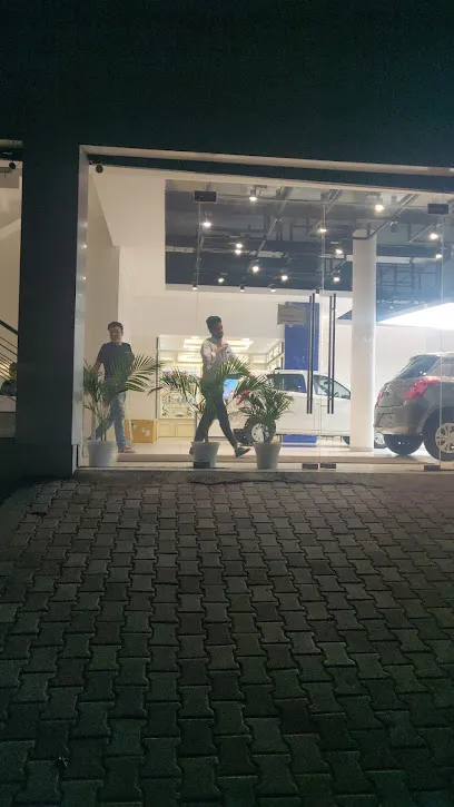 Maruti Suzuki ARENA (Modern Automobiles, Karnal, Meerut Road)