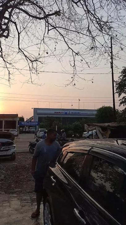 Maruti Suzuki ARENA (Smartwheels, Akbarpur, Ambedkar Nagar)