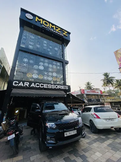 MOMZZ AUTO GARAGE