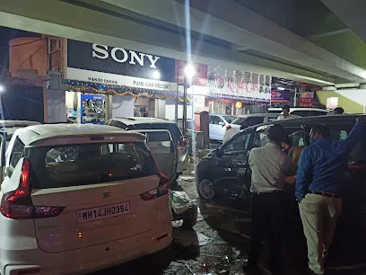 Pune Car Decor