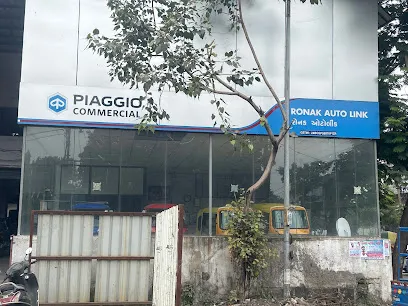 Ronak Auto Link- Surat Authorise Dealer of Piaggio Three Wheeler