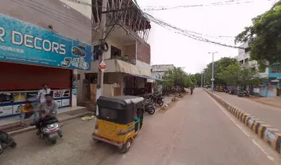 ROYAL CAR DECORS