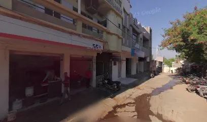 SHREE MOMAI AUTO GERAJ & PARTS