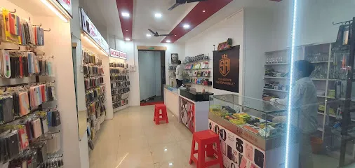 Supreme Accessories