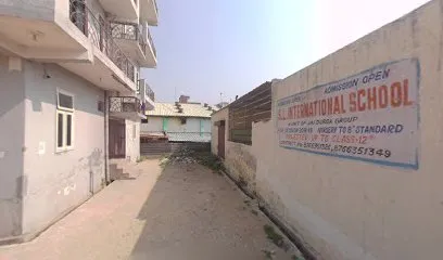 Suraj chaurasiya