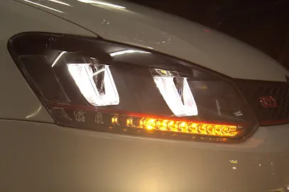 V M Customs