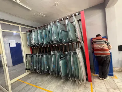 AIS Windshield Experts - Meerut