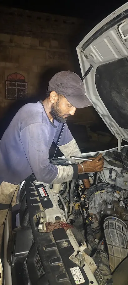 Chandu Car Reapaing four wheeler repair and service