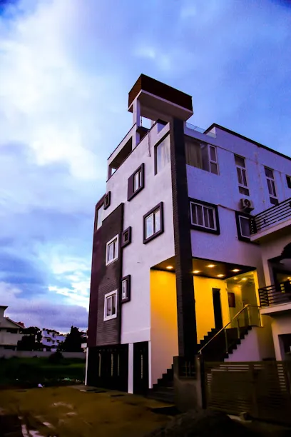 iPalace Luxury Hotel