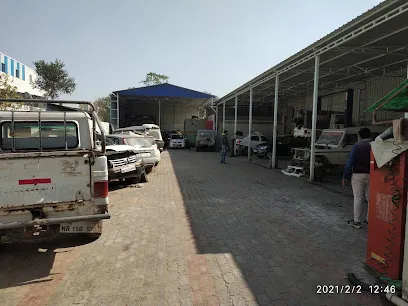 Mahindra First Choice