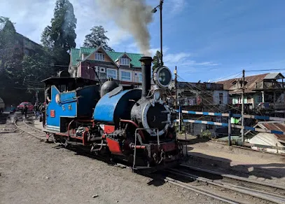 DARJEELING CAR RENTAL SERVICE (KHANGRI KARPOO)