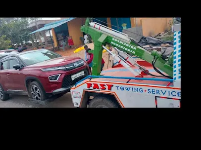 Fast Towing Services And Road Side Assistance