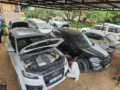 ✅Hind MotoWorks- Best Auto Repair Shop | Car Painting | Spare Parts | Accidental Car Repair