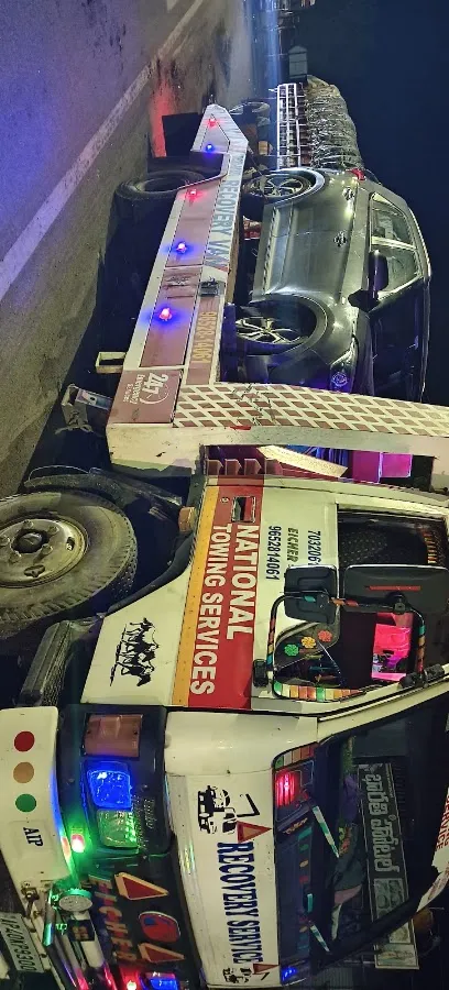 Hussain towing service
