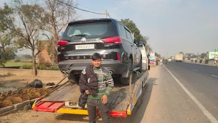 Lucky CRANE ETAWAH