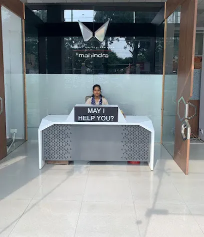 Mahindra Himmatsinghka Brothers - SUV & Commercial Vehicle Showroom