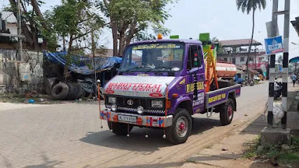 Marottickal Crane Service/Towing Van Ernakulam Muvattupuzha