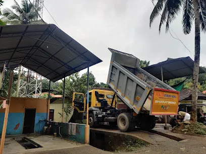 PAROLIL CAR WASH SERVICE STATION