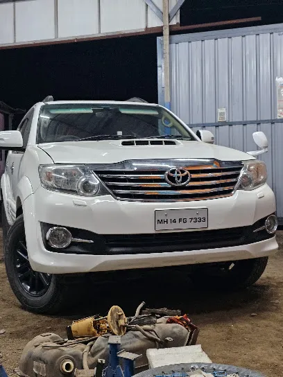 Prime Car's-best car workshop in Islampur