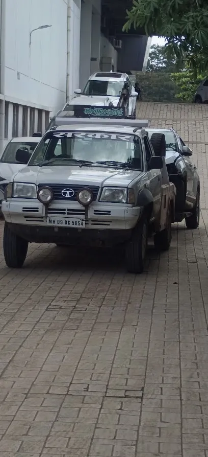 SARKAR TOWING & CRANE SERVICE KOLHAPUR