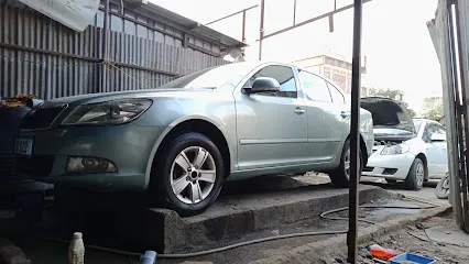 Shree Khodal Car Workshop