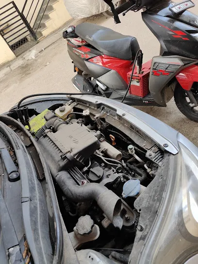 SMS Roadside Assistance 24/7 Car and Two Wheeler Emergency Services in 30 minutes car and two wheeler jump start in Bangalore