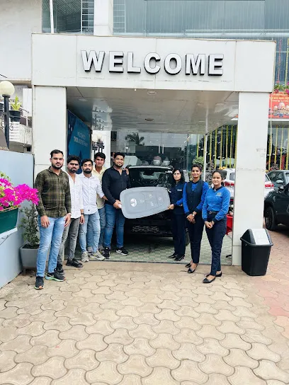 Tata Motors Cars Service Centre - National Garage, Tatibandh