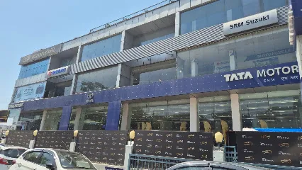 Tata Motors Cars Service Centre - SRM Motors, Sitapur Road
