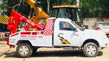 Tiwana car towing service & Recovery Van & Crane Service
