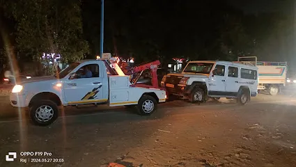 TOWING SERVICE (Brothers Breakdown)
