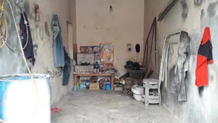 Bu Alishah Kalandar Motor Garage