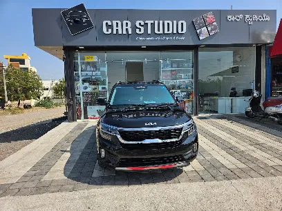 CAR STUDIO