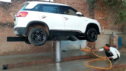 Modern Car Washing